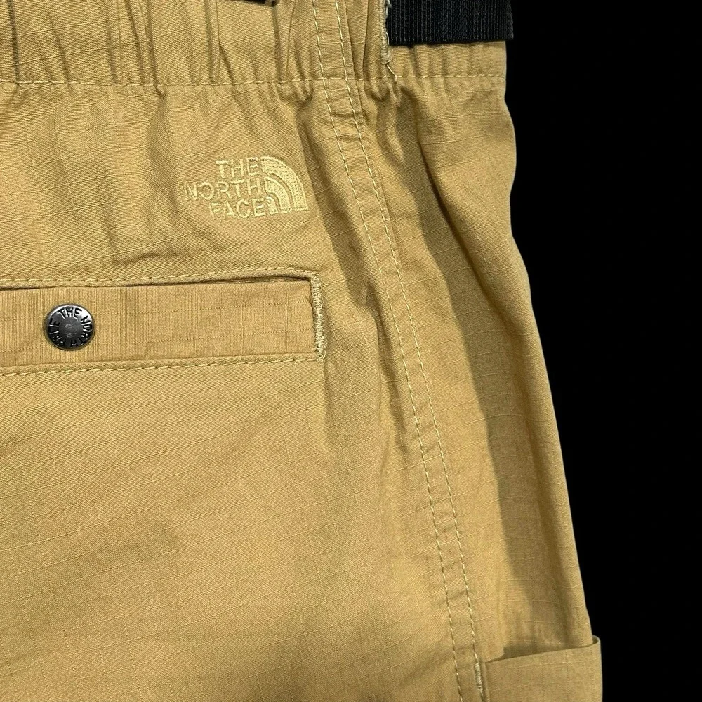 The‎ North Face Men's Outdoor Cargo Shorts Size 30X7 Tan Ripstop Organic Cotton